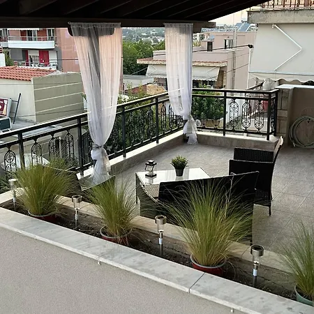 Chrisanthi S House